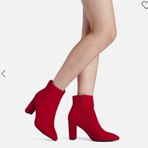 NWT DREAM PAIRSSianna Chunky High Heel Ankle Booties Size 8.5